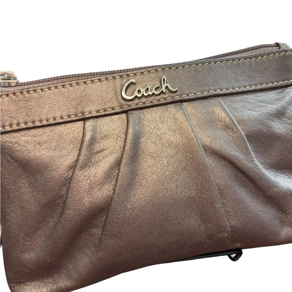 Coach Madison Gathered Leather Wristlet – Metallic Gray / Pewter - Picture 5 of 9